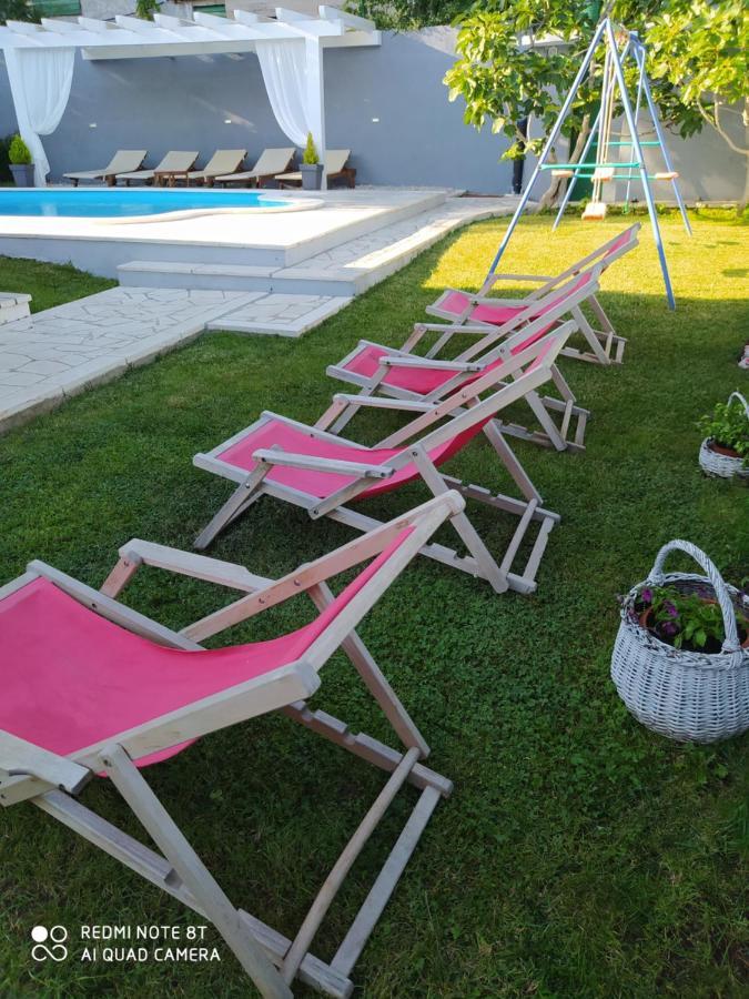 Šestanovac Holiday Home Zezevica - Heated Pool المظهر الخارجي الصورة