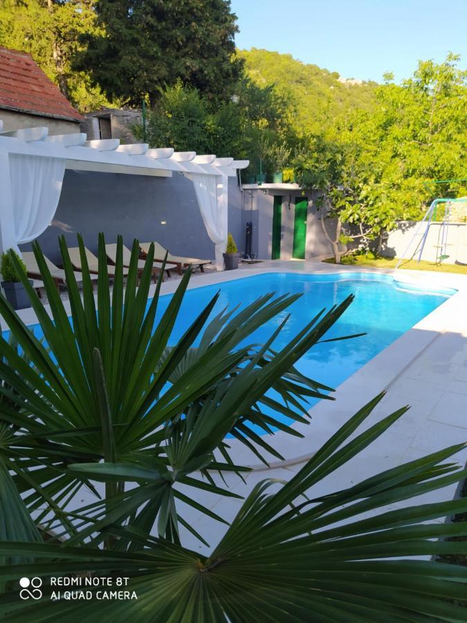 Šestanovac Holiday Home Zezevica - Heated Pool المظهر الخارجي الصورة