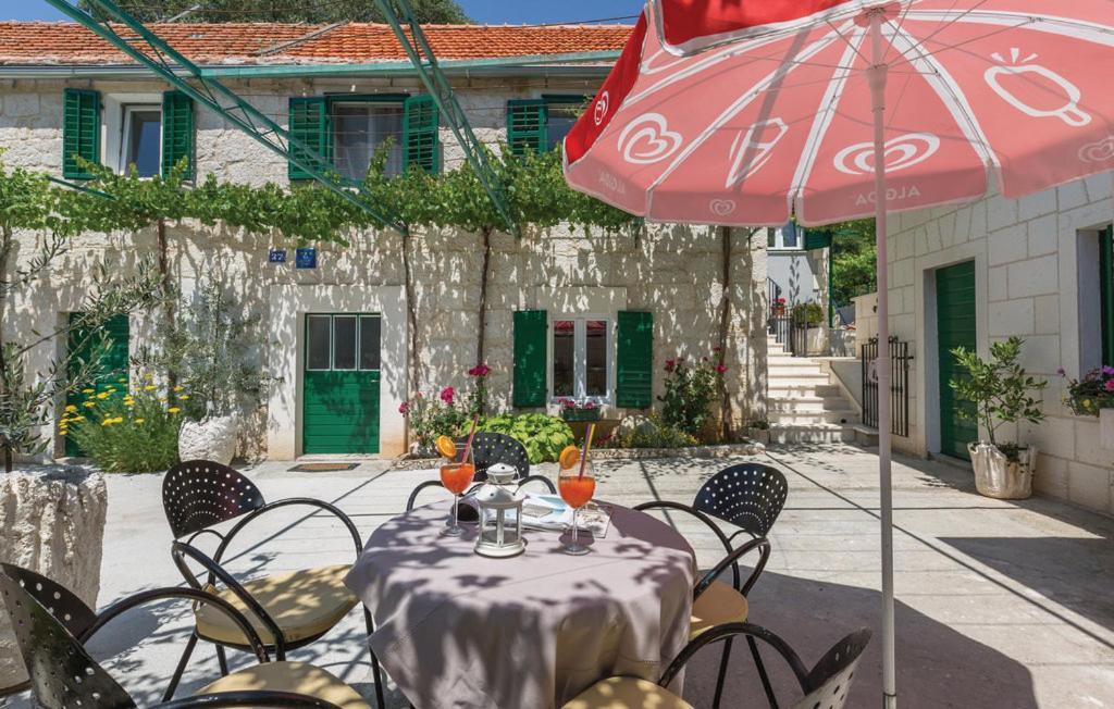 Šestanovac Holiday Home Zezevica - Heated Pool المظهر الخارجي الصورة