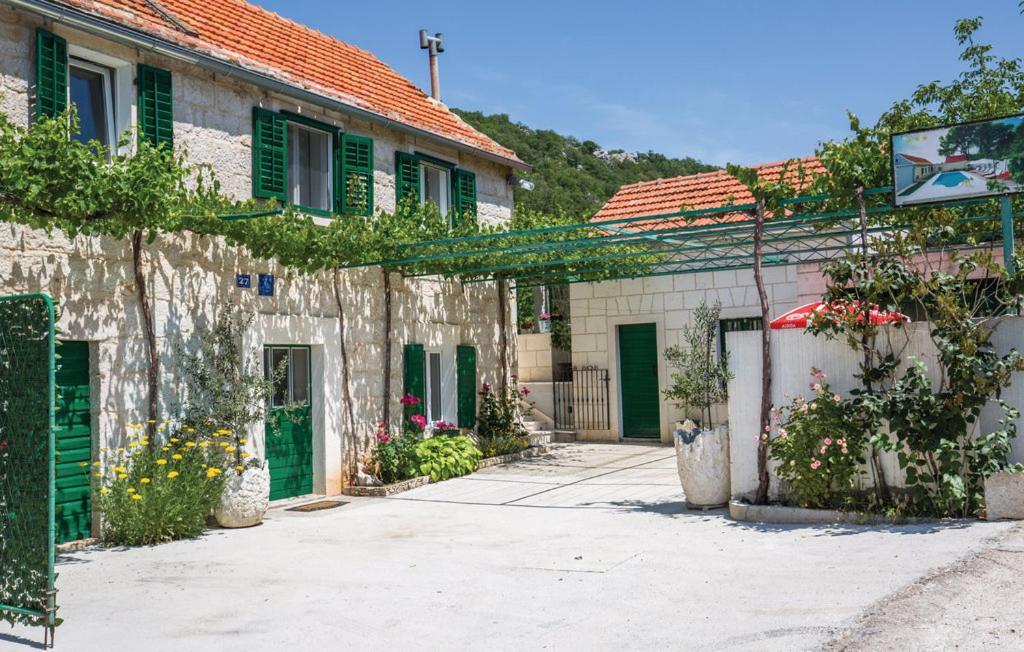 Šestanovac Holiday Home Zezevica - Heated Pool المظهر الخارجي الصورة